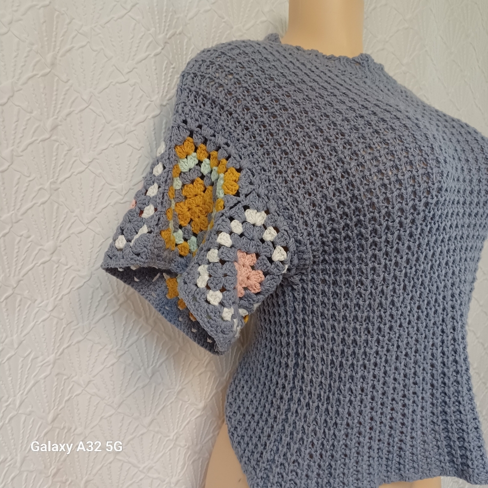 Universal Size XS Thread Gray Cropped Boxy Top - Picture 6 of 12
